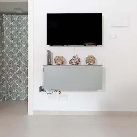 Vibes - Centro Storico E Mare Apartment *