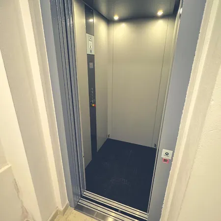 Vibes - Centro Storico E Mare