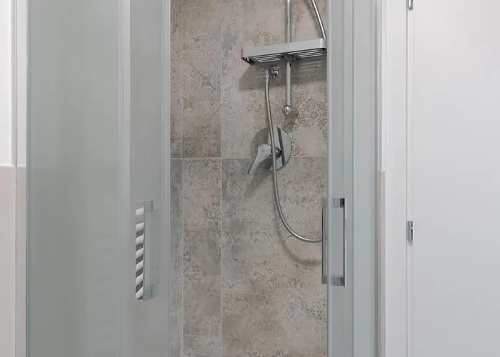 Vibes - Centro Storico E Mare شقة